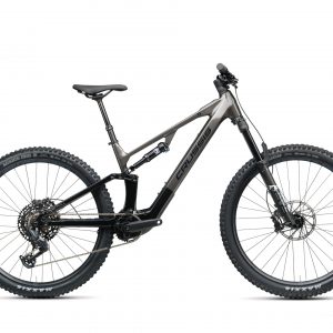 CRUSSIS ONE-Full 11.11 mit AVINOX M2S Antrieb mit 800Wh